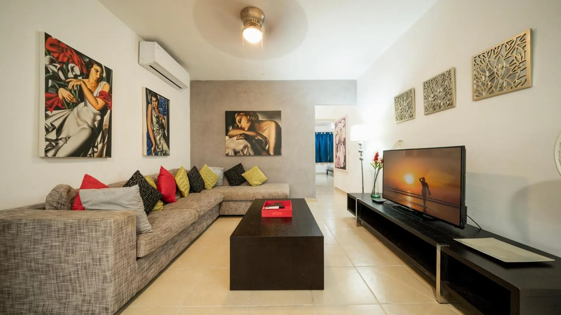 Peregrina - 3 Bedroom Condo In Center Of Playa Del Carmen Apartman
