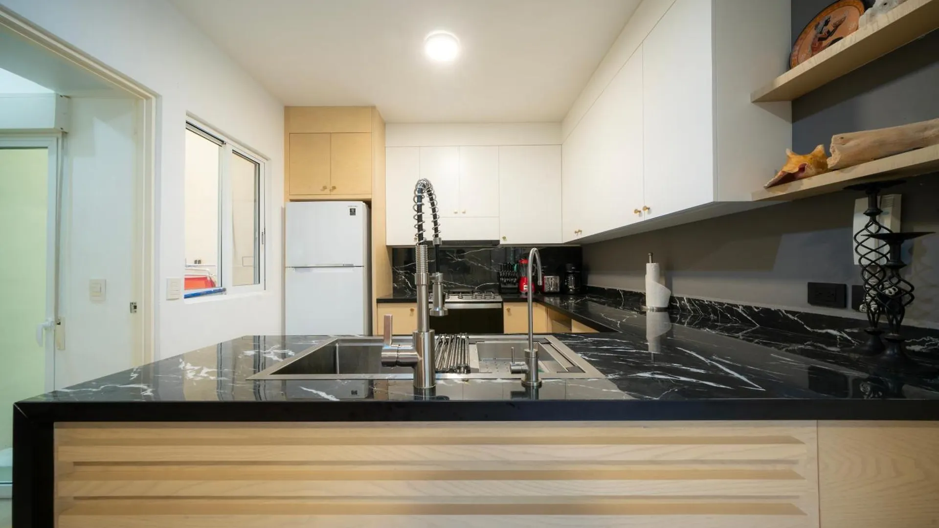 Peregrina - 3 Bedroom Condo In Center Of Playa Del Carmen Mexiko